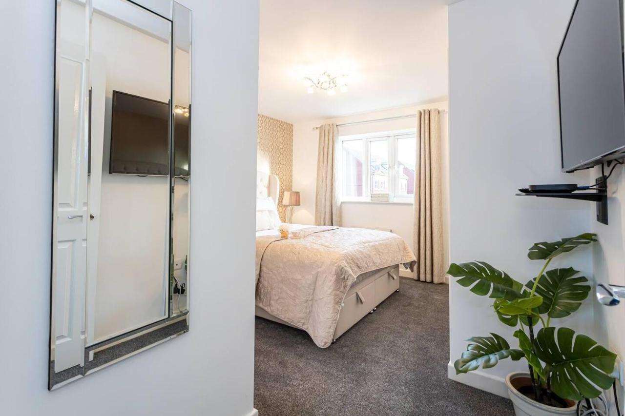 Beautifully Designed 3 Bed House - In Manchester Exterior photo
